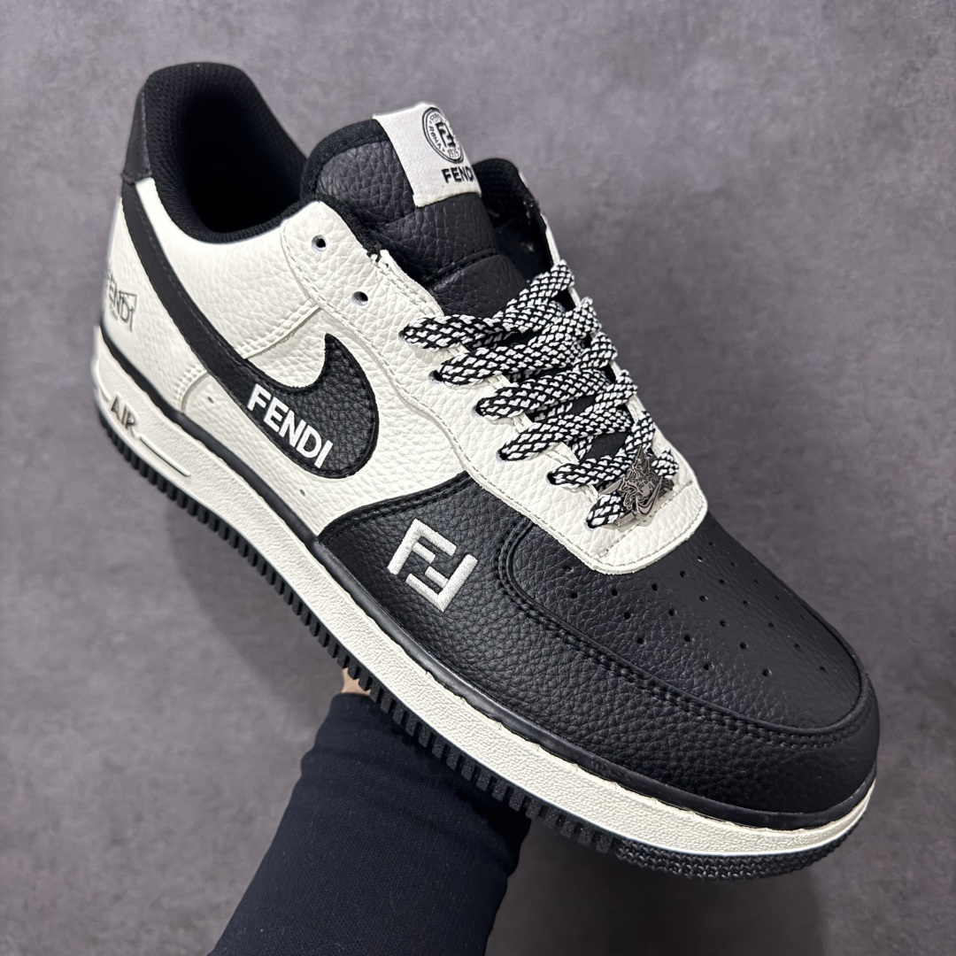 图片[3]-【定制版】NIke Air Force 1 \’07 Low “芬迪联名–黑白熊猫” 空军一号低帮 运动鞋 休闲鞋 折边针车 工艺难度大 原楦头原纸板 高端定制鞋盒 原厂鞋底 超高清洁度 细节完美 货号：XY9025-018 尺码：36 36.5 37.5 38 38.5 39 40 40.5 41 42 42.5 43 44 44.5 45-选品中心