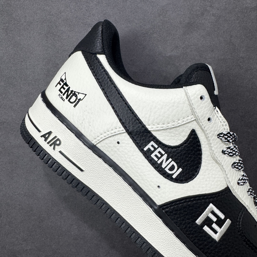 图片[6]-【定制版】NIke Air Force 1 \’07 Low “芬迪联名–黑白熊猫” 空军一号低帮 运动鞋 休闲鞋 折边针车 工艺难度大 原楦头原纸板 高端定制鞋盒 原厂鞋底 超高清洁度 细节完美 货号：XY9025-018 尺码：36 36.5 37.5 38 38.5 39 40 40.5 41 42 42.5 43 44 44.5 45-选品中心