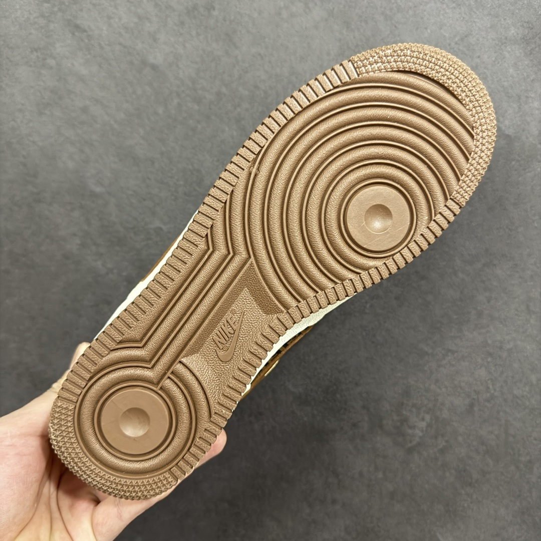 图片[9]-【定制版】NIke Air Force 1 \’07 Low “芬迪联名–复古白棕” 空军一号低帮 运动鞋 休闲鞋 折边针车 工艺难度大 原楦头原纸板 高端定制鞋盒 原厂鞋底 超高清洁度 细节完美 货号：XY9025-017 尺码：36 36.5 37.5 38 38.5 39 40 40.5 41 42 42.5 43 44 44.5 45-选品中心