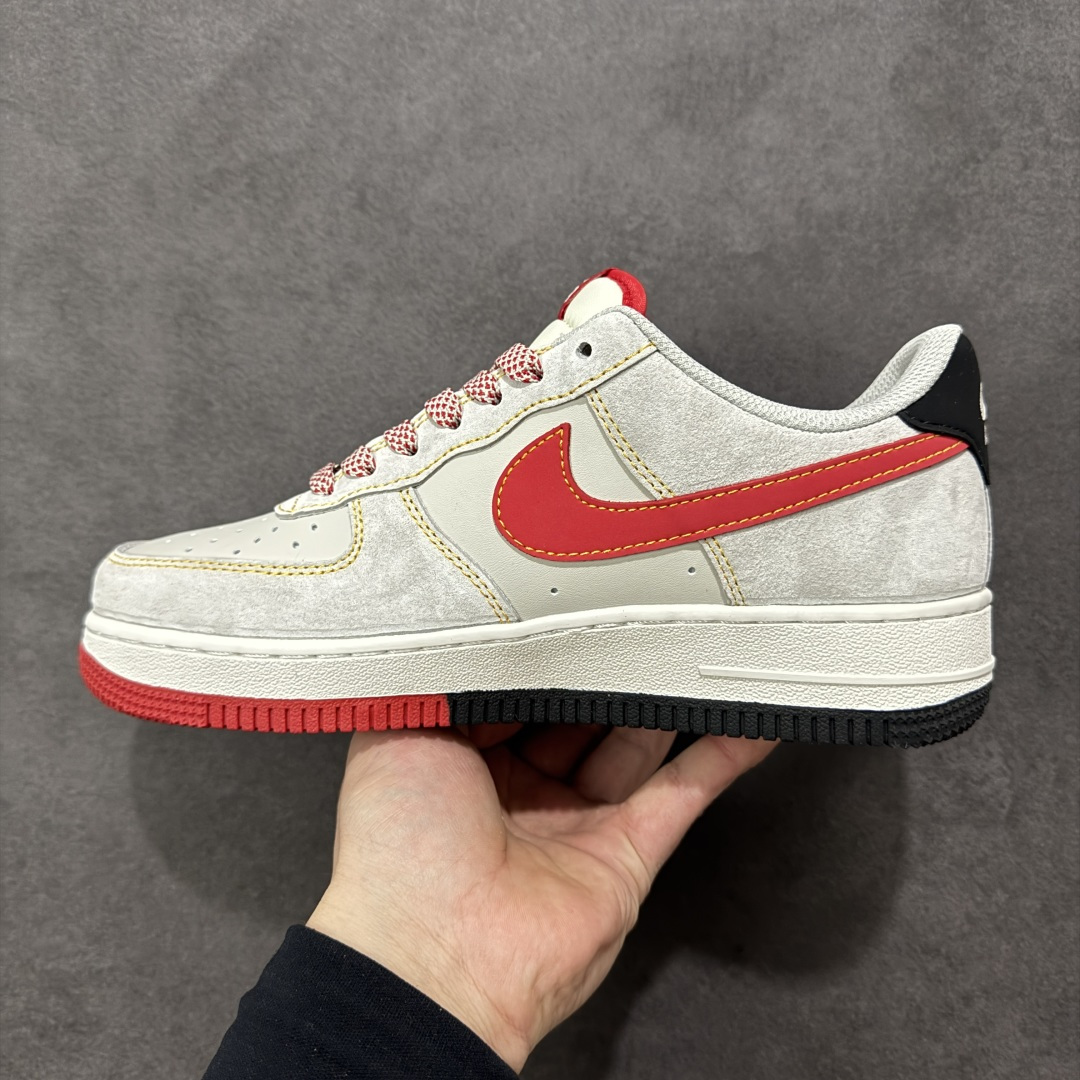 图片[2]-【定制版】Nike Air Force 1\’07 Low 马年限定 空军一号低帮休闲板鞋 #原楦头原纸板 高端定制鞋盒 原厂鞋底 超高清洁度 细节完美 货号：  尺码：36 36.5 37.5 38 38.5 39 40 40.5 41 42 42.5 43 44 44.5 45-选品中心