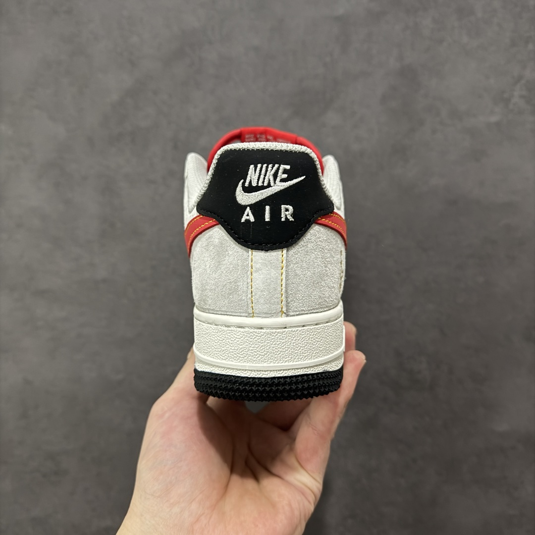 图片[4]-【定制版】Nike Air Force 1\’07 Low 马年限定 空军一号低帮休闲板鞋 #原楦头原纸板 高端定制鞋盒 原厂鞋底 超高清洁度 细节完美 货号：  尺码：36 36.5 37.5 38 38.5 39 40 40.5 41 42 42.5 43 44 44.5 45-选品中心