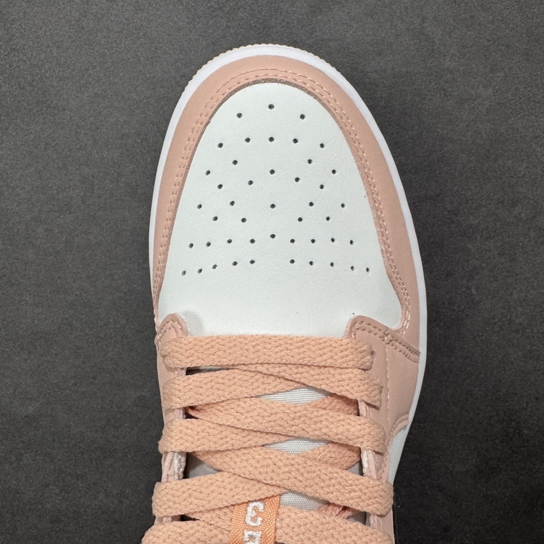 图片[8]-【H11版本】耐克Nike Air Jordan 1 AJ1经典复古经典低帮百搭文化篮球鞋 553560-800 公司级真标半码制#原档案原数据开发版型#采用荔枝纹头层皮革鞋面材质#原厂立体填充鞋舌海绵#中底注胶孔及缜密中底拉帮工艺#原数据开发模具大底 尺码：35.5 36 36.5 37.5 38 38.5 39 40 40.5 41 42 42.5 43 44 44.5 45 46 47.5 编码：H11B250260-选品中心
