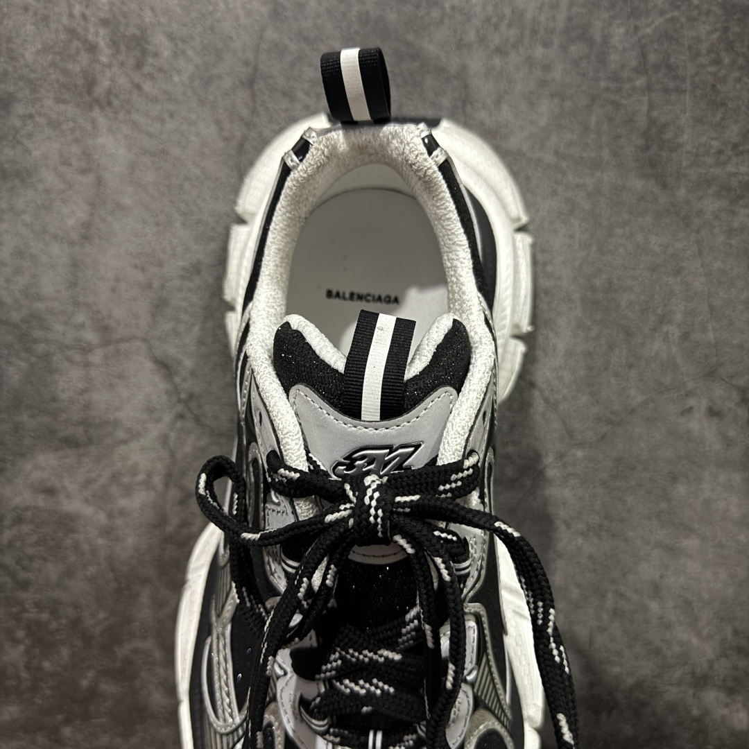 图片[8]-【XA版本】BALENCIAGA 3XL Sneakers 巴黎世家十代网布系带低帮走秀复古老爹鞋 全套原纸板楦头开发 最原汁原味的灵魂版型 全鞋荧光划线卡点 胶水把控整洁度追求极致完美 每一双都是工艺品 多重QC质检 超越公司货的品控标准 实实在在的免检产品 原盒原配 正确字体电绣 粗细、位置、大小正确 侧边TPU 透气孔匹配意产原版 正确分离大底 TPU软底 原版一致大底LOGO 立体感十足 原厂皮料水洗做旧 采购原厂网纱 不含皮革 网布材料和聚氨酯 磨损效果 鞋头边缘和后帮 Balenciaga 徽标 鞋面和后跟凸印尺码 鞋舌 3XL 橡胶品牌标识和反光细节 鞋帮拉袢和鞋舌拉祥 配反光细节 备用鞋带在鞋履前侧 可在穿着前取下 便于不同造型搭配 偏大一码 尺码：35-40-选品中心