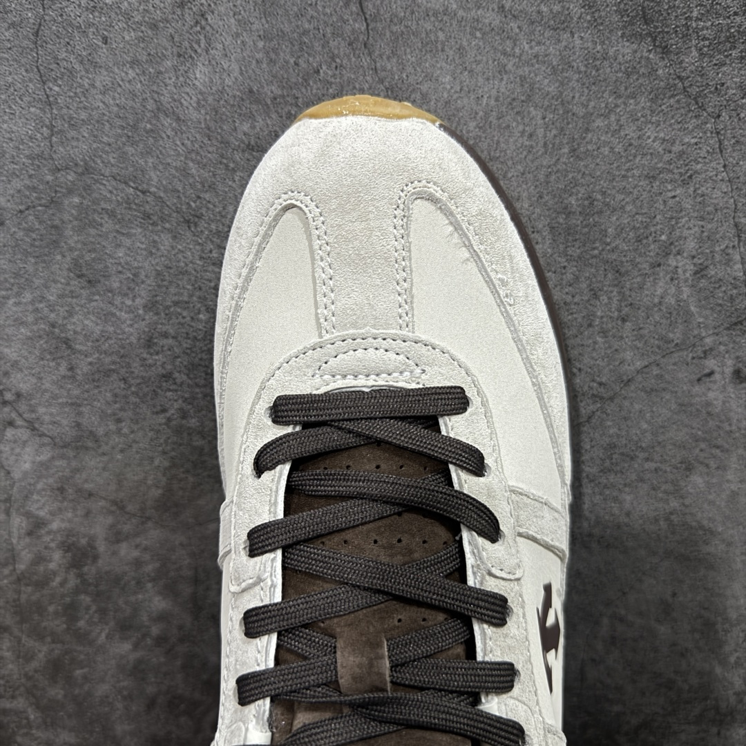 图片[5]-【纯原版】迪桑特DESCENTE Chron TRAINER 运动简约 低帮 生活休闲鞋 市面最优品质 区别市场版本 DESCENTE（迪桑特）创立于1935年，品牌名取自法语词汇，意为“滑降”。品牌箭头标识代表滑雪的三种技术“高速直线滑行”、“穿越”和“侧滑”，也寓意品牌在打造高端专业运动产品中不断追求完美的创新精神，致力于成为中国高端专业滑雪、综训、女子、铁人三项、高尔夫的第一品牌。 尺码：36 36.5 37 38 38.5 39 40 40.5 41 42 42.5 43 44 44.5 45-选品中心