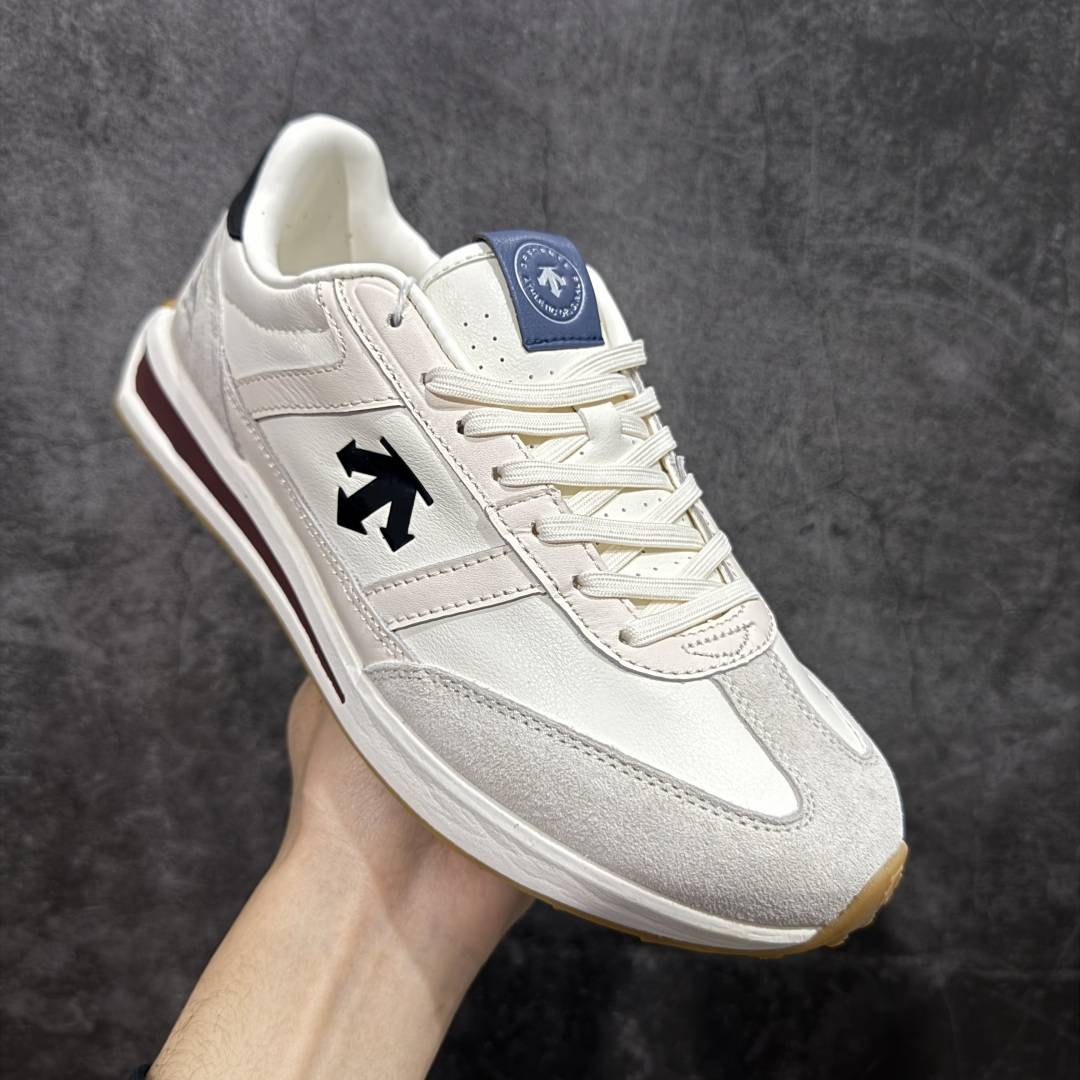 图片[3]-【纯原版】迪桑特DESCENTE Chron TRAINER 运动简约 低帮 生活休闲鞋 市面最优品质 区别市场版本 DESCENTE（迪桑特）创立于1935年，品牌名取自法语词汇，意为“滑降”。品牌箭头标识代表滑雪的三种技术“高速直线滑行”、“穿越”和“侧滑”，也寓意品牌在打造高端专业运动产品中不断追求完美的创新精神，致力于成为中国高端专业滑雪、综训、女子、铁人三项、高尔夫的第一品牌。 尺码：36 36.5 37 38 38.5 39 40 40.5 41 42 42.5 43 44 44.5 45-选品中心