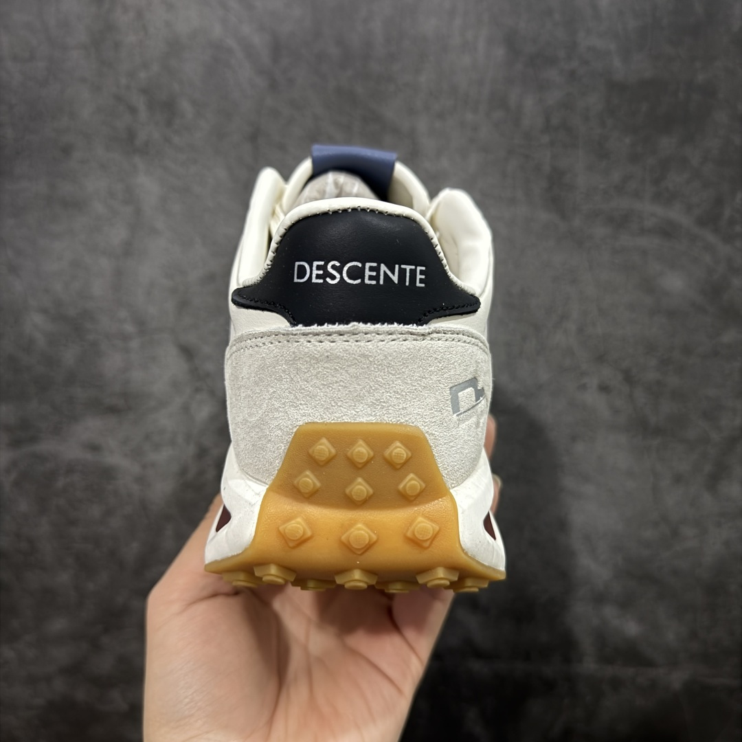 图片[4]-【纯原版】迪桑特DESCENTE Chron TRAINER 运动简约 低帮 生活休闲鞋 市面最优品质 区别市场版本 DESCENTE（迪桑特）创立于1935年，品牌名取自法语词汇，意为“滑降”。品牌箭头标识代表滑雪的三种技术“高速直线滑行”、“穿越”和“侧滑”，也寓意品牌在打造高端专业运动产品中不断追求完美的创新精神，致力于成为中国高端专业滑雪、综训、女子、铁人三项、高尔夫的第一品牌。 尺码：36 36.5 37 38 38.5 39 40 40.5 41 42 42.5 43 44 44.5 45-选品中心