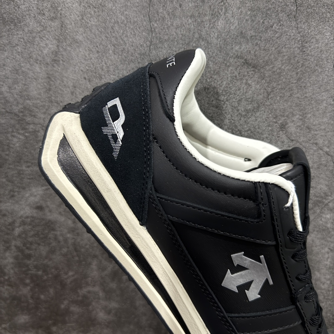 图片[7]-【纯原版】迪桑特DESCENTE Chron TRAINER 运动简约 低帮 生活休闲鞋 市面最优品质 区别市场版本 DESCENTE（迪桑特）创立于1935年，品牌名取自法语词汇，意为“滑降”。品牌箭头标识代表滑雪的三种技术“高速直线滑行”、“穿越”和“侧滑”，也寓意品牌在打造高端专业运动产品中不断追求完美的创新精神，致力于成为中国高端专业滑雪、综训、女子、铁人三项、高尔夫的第一品牌。 尺码：36 36.5 37 38 38.5 39 40 40.5 41 42 42.5 43 44 44.5 45-选品中心