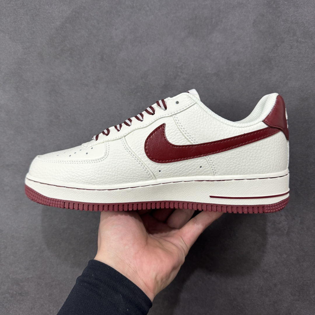 图片[2]-【定制版】NIke Air Force 1 \’07 Low “情人节限定–白韵红缘” 空军一号低帮 运动鞋 休闲鞋 折边针车 工艺难度大 原楦头原纸板 高端定制鞋盒 原厂鞋底 超高清洁度 细节完美 货号：NH0601-539 尺码：36 36.5 37.5 38 38.5 39 40 40.5 41 42 42.5 43 44 44.5 45-选品中心