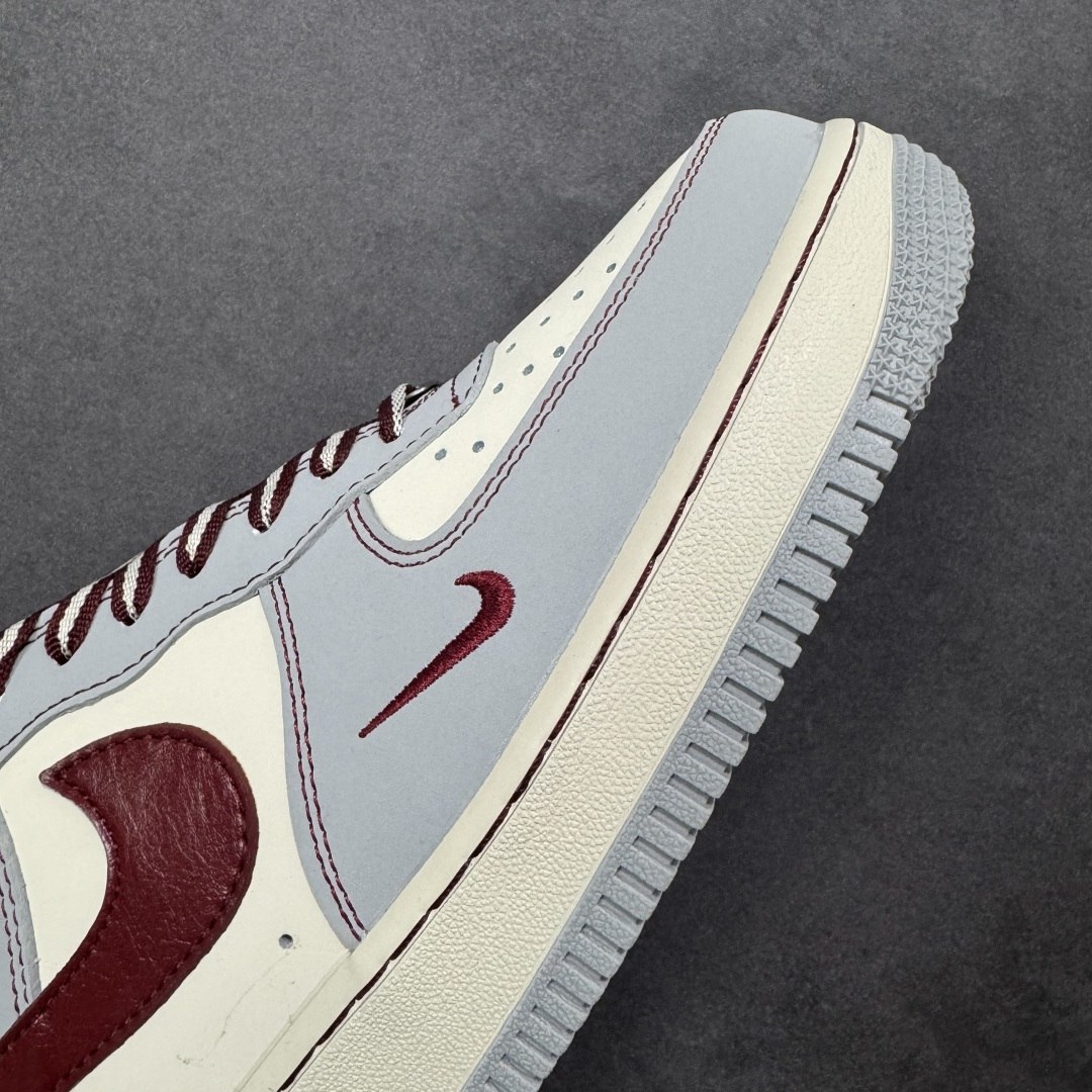 图片[5]-【定制版】NIke Air Force 1 \’07 Low “情人节限定–烟灰赤痕” 空军一号低帮 运动鞋 休闲鞋 折边针车 工艺难度大 原楦头原纸板 高端定制鞋盒 原厂鞋底 超高清洁度 细节完美 货号：NH0601-540 尺码：36 36.5 37.5 38 38.5 39 40 40.5 41 42 42.5 43 44 44.5 45-选品中心