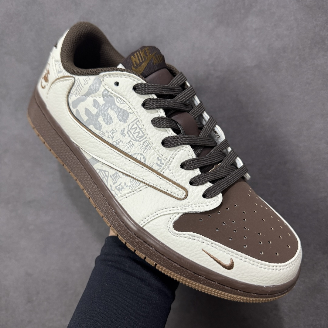图片[3]-【定制版】高端定制 Travis Scott x Jordan 1 Low 马年限定-白棕云纹 倒勾低帮休闲版本 高级夜光效果 原厂全头层皮 大厂纯原品质出货 纯正版型 定制鞋盒 皮料切割干净无任何毛边 细节完美 超高清洁度 货号：NH0601-061 尺码：36 36.5 37.5 38 38.5 39 40 40.5 41 42 42.5 43 44 44.5 45-选品中心
