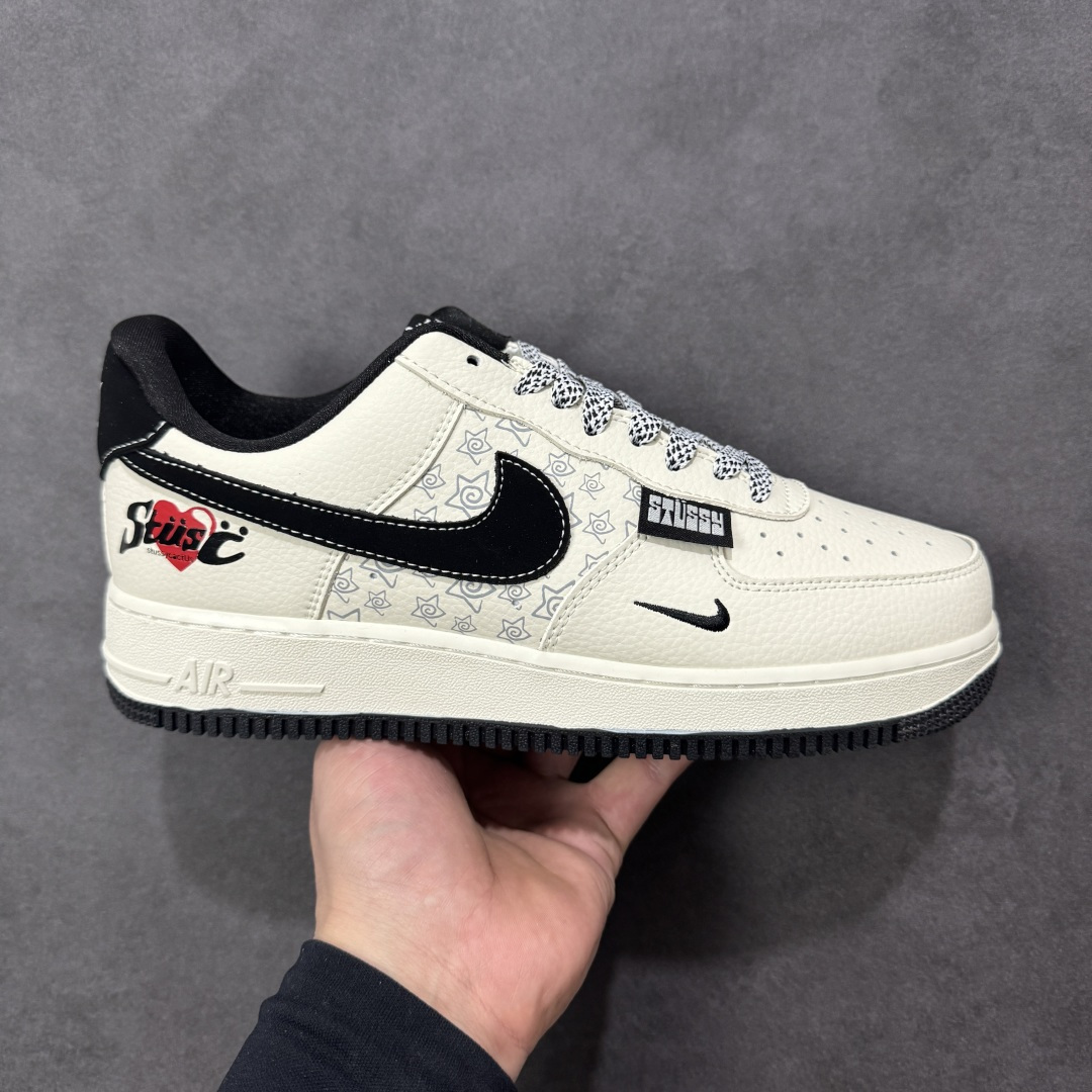【定制版】Nike Air Force 1\’07 Low 情人节主题 空军一号低帮休闲板鞋 #原楦头原纸板 高端定制鞋盒 原厂鞋底 超高清洁度 细节完美 货号:DW8806-006 尺码:36 36.5 37.5 38 38.5 39 40 40.5 41 42 42.5 43 44 44.5 45-选品中心