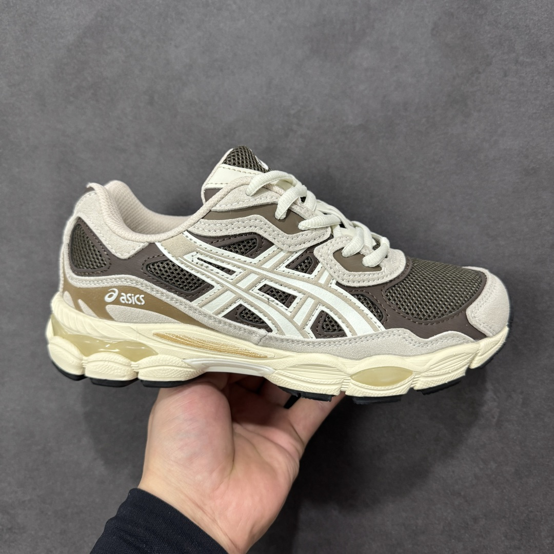 【公司级】Asics Gel-NYC 亚瑟士 防滑耐磨 休闲运动鞋 采用双层提花网面设计 提高包裹性和透气性 后跟搭载稳定系统科技T-GEL提升整体支撑力和结构感 减少对身体带来的冲击负荷 创新中底至轻回弹 货号:1203A634-200 尺码:36-46带半码 编码:FSB220230-选品中心