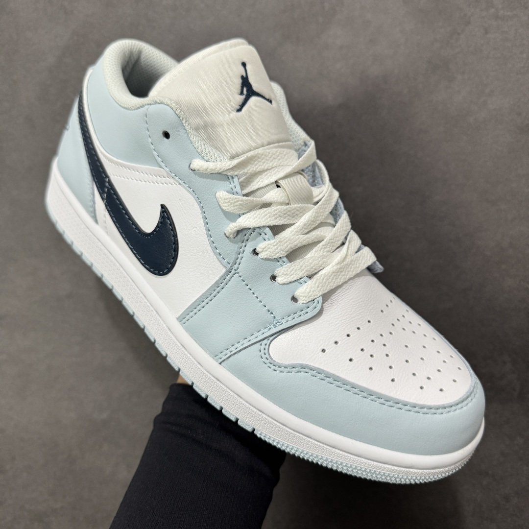 图片[3]-【H11版本】耐克Nike Air Jordan 1 AJ1经典复古经典低帮百搭文化篮球鞋 553558-400 公司级真标半码制#原档案原数据开发版型#采用荔枝纹头层皮革鞋面材质#原厂立体填充鞋舌海绵#中底注胶孔及缜密中底拉帮工艺#原数据开发模具大底 尺码：35.5 36 36.5 37.5 38 38.5 39 40 40.5 41 42 42.5 43 44 44.5 45 46 47.5 编码：H11B250260-选品中心