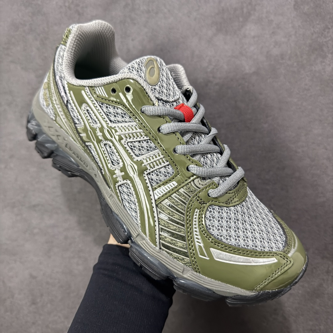 图片[3]-【公司级】AsicsGel-Kayano 12.1 亚瑟士运动休闲透气专业跑鞋 提供出众的稳定性与缓冲 此种置于中底内部的自适应发泡材料 可在每一次冲击后帮助足弓重新定位 强化迈步时的支撑性中底处的另一项升级为FFBLASTTM PLUSECO缓冲科技 此种材料含有约24%的生物基成分 可在每一步中创造绵柔的触地脚感PureGELM科技位干鞋跟底部 柔软度比标准GELM科技高65% 为长跑训练者带来令人惊奇的运动顺畅感 货号： 1203A869-021 尺码： 36 36.5 37.5 38 38.5 39 40 40.5 41.5 42 42.5 43.5 44 45 46 47-选品中心