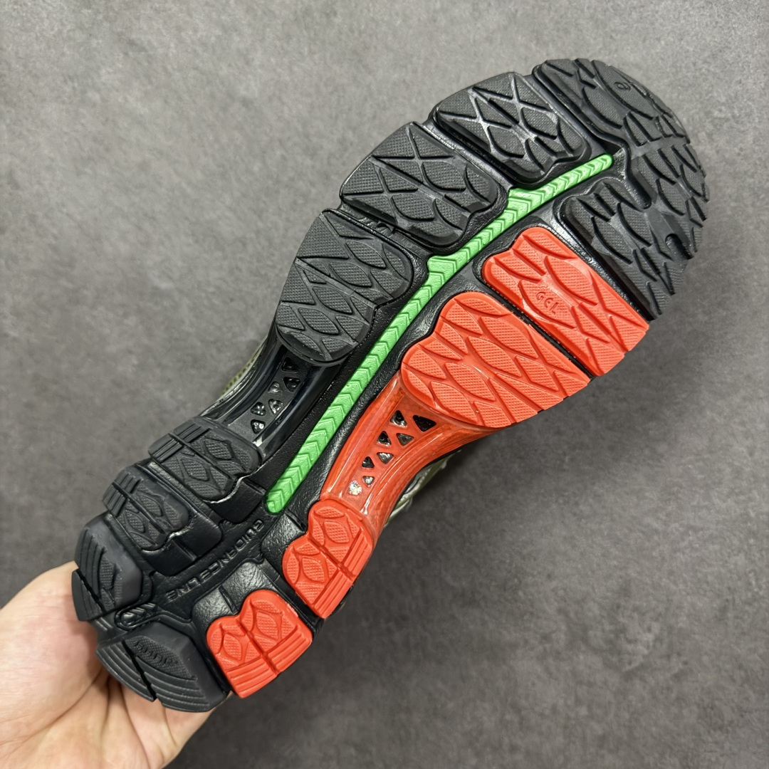 图片[9]-【公司级】AsicsGel-Kayano 12.1 亚瑟士运动休闲透气专业跑鞋 提供出众的稳定性与缓冲 此种置于中底内部的自适应发泡材料 可在每一次冲击后帮助足弓重新定位 强化迈步时的支撑性中底处的另一项升级为FFBLASTTM PLUSECO缓冲科技 此种材料含有约24%的生物基成分 可在每一步中创造绵柔的触地脚感PureGELM科技位干鞋跟底部 柔软度比标准GELM科技高65% 为长跑训练者带来令人惊奇的运动顺畅感 货号： 1203A869-021 尺码： 36 36.5 37.5 38 38.5 39 40 40.5 41.5 42 42.5 43.5 44 45 46 47-选品中心