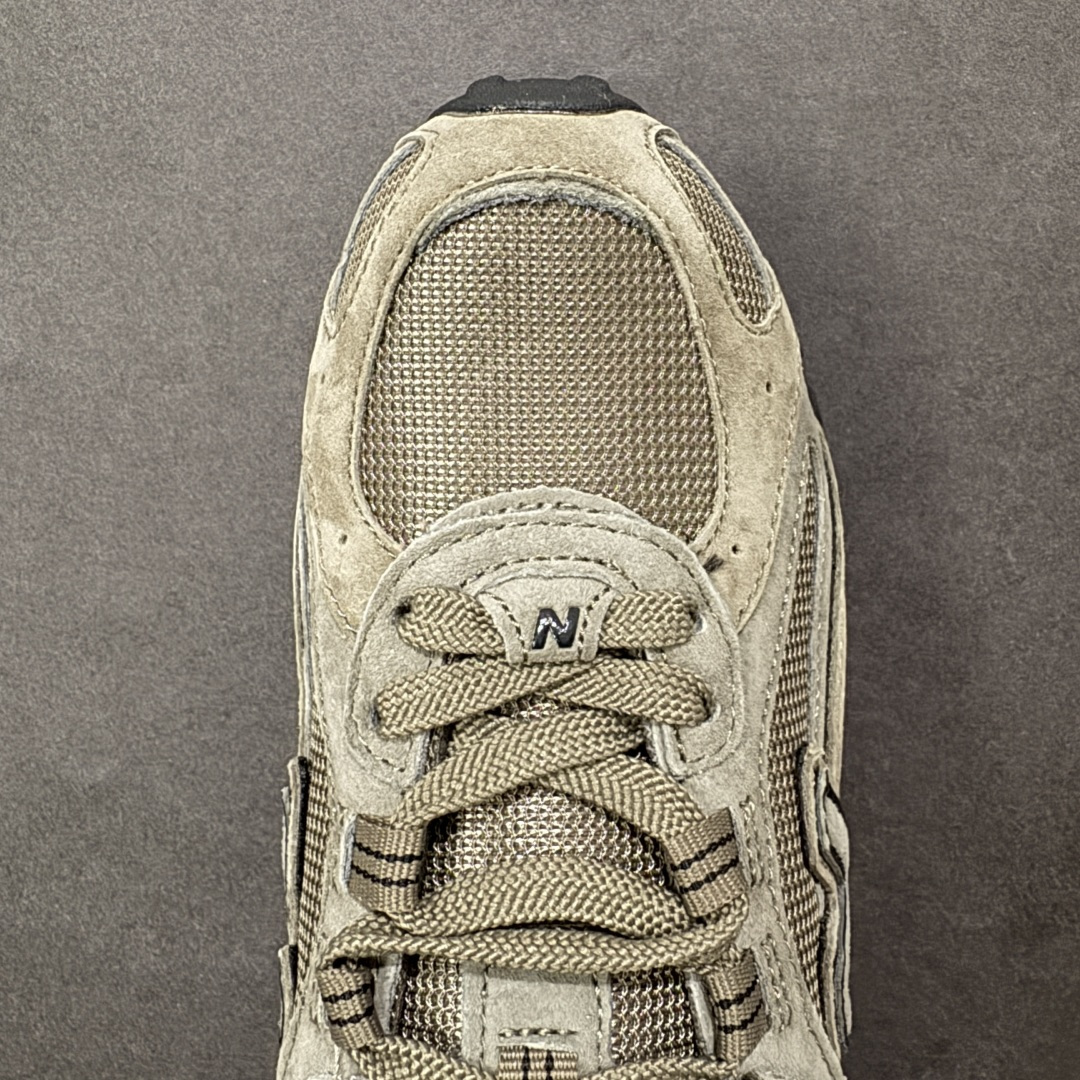 图片[8]-【公司级】New Balance 新百伦204 复古休闲运动百搭老爹跑步鞋 #采用猪巴革组合网织鞋面材质 #3层组合底模精密开发 #中底嵌入碳板缓震及后跟嵌入TPU装饰条稳固 货号： U204L3K9 尺码：35 36 37 37.5 38 38.5 39.5 40 40.5 41.5 42 42.5 43 44 44.5-选品中心