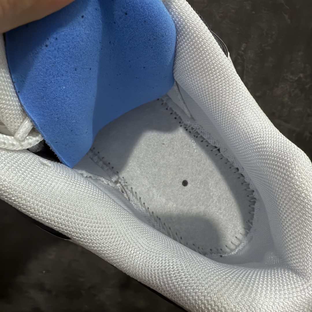 图片[8]-【GX纯原】Nike Air Max 95 Yu-Gi-Oh 魔兽世界：尤尼奇联名款 货号：II7404-100 外贸顶级专供 区别先行版 全部配色原鞋原尺码开发生产 极致还原 全部原厂材料一比一打造 一眼ZP既视感 欢迎对比市场版本 尺码：40 40.5 41 42 42.5 43 44 44.5 45 46 46.5 47.5 48 48.5-选品中心