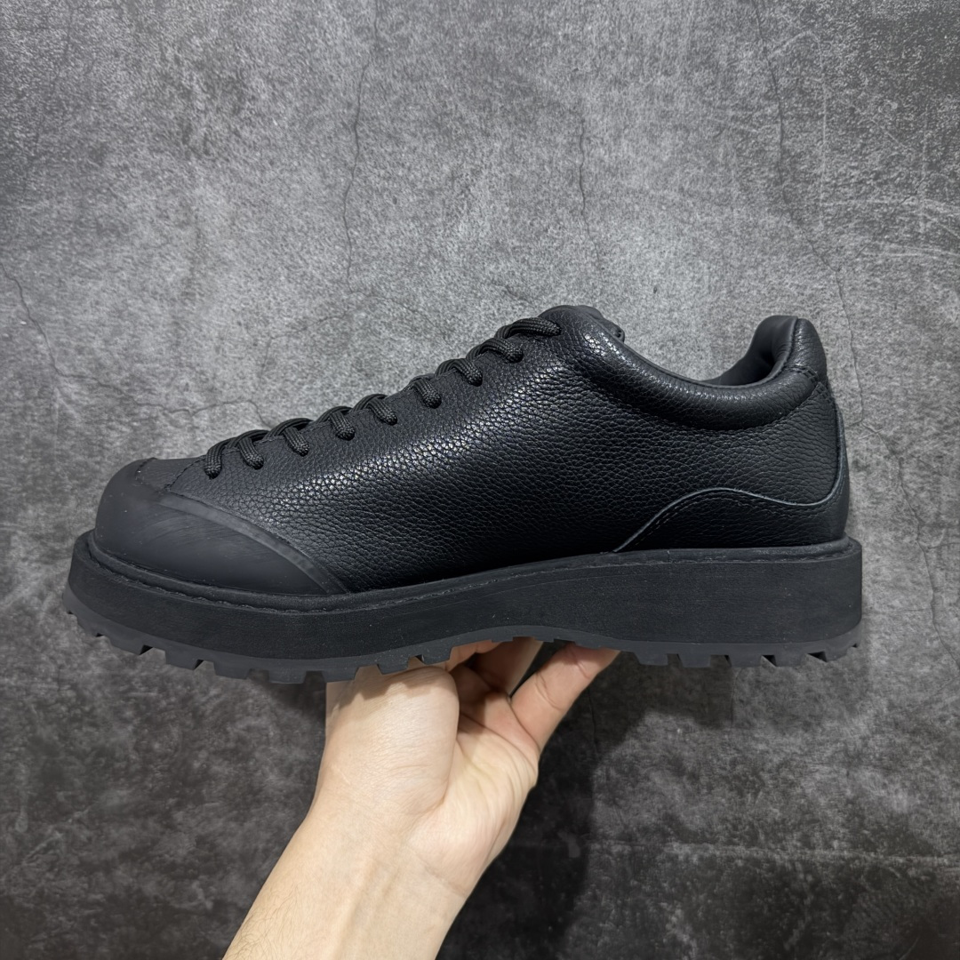 图片[2]-【莞产G版】UMMCOR 新潮派系列低帮系带户外徒步登山运动鞋 广东原厂代工出品 采用Diemme原楦型开发纸版 固色头层牛皮鞋面材质(内里搭载细腻头层牛皮) 环抱式防剐蹭硫化橡胶片组合，国标顶级防滑耐磨橡胶大底 尺码：39 40 41 42 43 44 45-选品中心