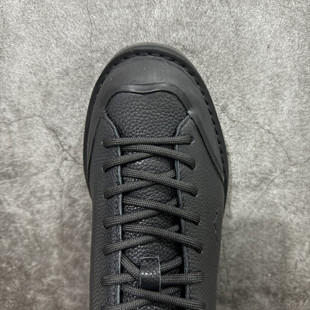 图片[5]-【莞产G版】UMMCOR 新潮派系列低帮系带户外徒步登山运动鞋 广东原厂代工出品 采用Diemme原楦型开发纸版 固色头层牛皮鞋面材质(内里搭载细腻头层牛皮) 环抱式防剐蹭硫化橡胶片组合，国标顶级防滑耐磨橡胶大底 尺码：39 40 41 42 43 44 45-选品中心