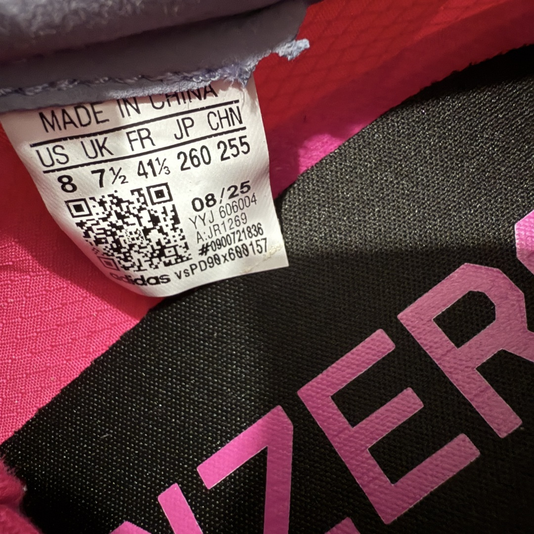 图片[7]-【NO.1纯原】Adidas Adizero Adios Pro 4 M竞训跑步鞋 JR1269 市场独一档品质 区别所有版本 原鞋购入开发数月 原材料 原档案打造 细节版型一比一 独立双层组合底私模. 搭配ENERGYRODS 2.0真碳柱，每一步都动力满满 鞋面用的是Lightlock技术，轻透又贴合，就像给脚定制的一样。 中底是全掌Lightstrike Pro泡棉，软弹感超绝 真正一比一还原真实脚感💪🏻 尺码：36 36.5 37 38 38.5 39 40 40.5 41 42 42.5 43 44 44.5 45 46-选品中心