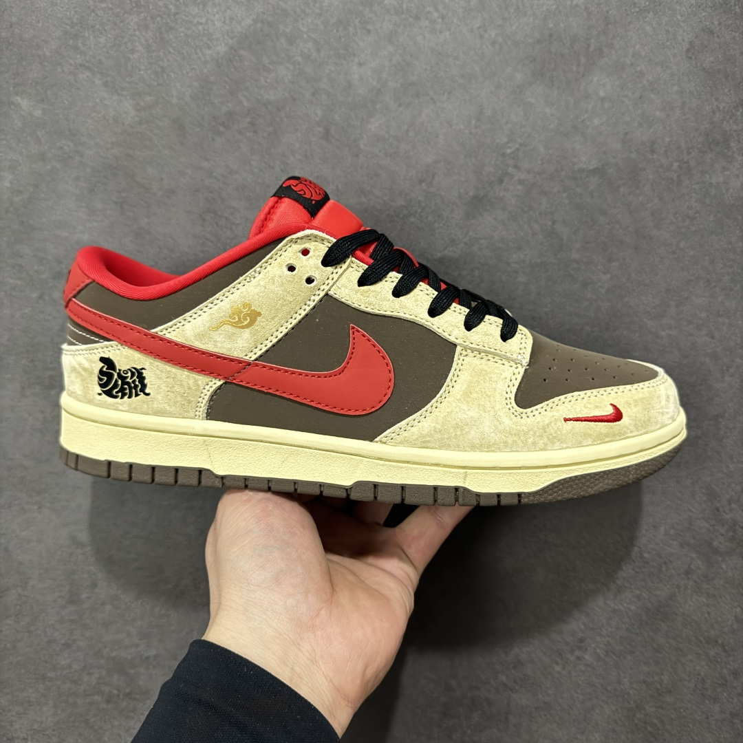 【定制版】Nike SB Dunk Low“ 周年高端定制 低帮休闲板鞋 定制鞋盒 大厂纯原品质出货 超高清洁度 皮料切割干净无任何毛边 细节完美 货号：XT1688-022 尺码：36 36.5 37.5 38 38.5 39 40 40.5 41 42 42.5 43 44 44.5 45-选品中心