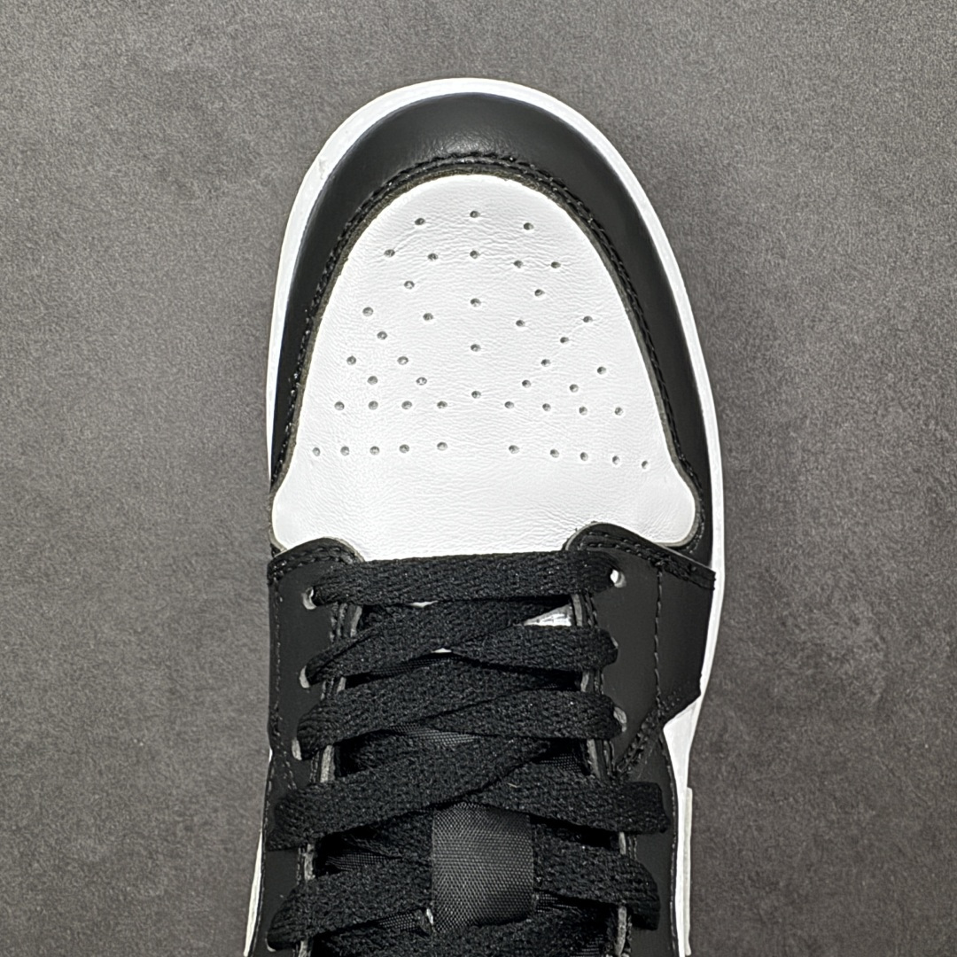 图片[8]-【H11版本】耐克Nike Air Jordan 1 AJ1经典复古经典低帮百搭文化篮球鞋 553558-040 公司级真标半码制#原档案原数据开发版型#采用荔枝纹头层皮革鞋面材质#原厂立体填充鞋舌海绵#中底注胶孔及缜密中底拉帮工艺#原数据开发模具大底 尺码：35.5 36 36.5 37.5 38 38.5 39 40 40.5 41 42 42.5 43 44 44.5 45 46 47.5 编码：H11B250260-选品中心