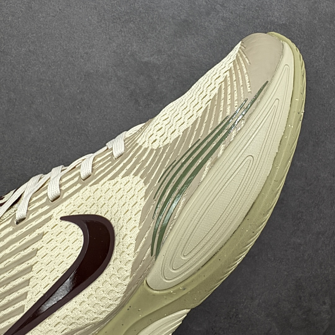 图片[5]-【公司级】NIKE COMFIRIDE 透气防震运动跑步鞋 搭载柔软厚实的 ComfiRide 泡绵缓震配置，助你征服充满挑战的路面，大步流星，微笑前行。该鞋款舒适非凡，让你爱不释脚。织物与合成材质组合鞋面，帮助双足保持稳固。鞋款搭载缓震配置，鞋舌和鞋口融入柔软接触点，缔造出众舒适度。橡胶外底，塑就出色抓地力，助力一路畅跑。 尺码：36-45 货号：DX5886-002-选品中心