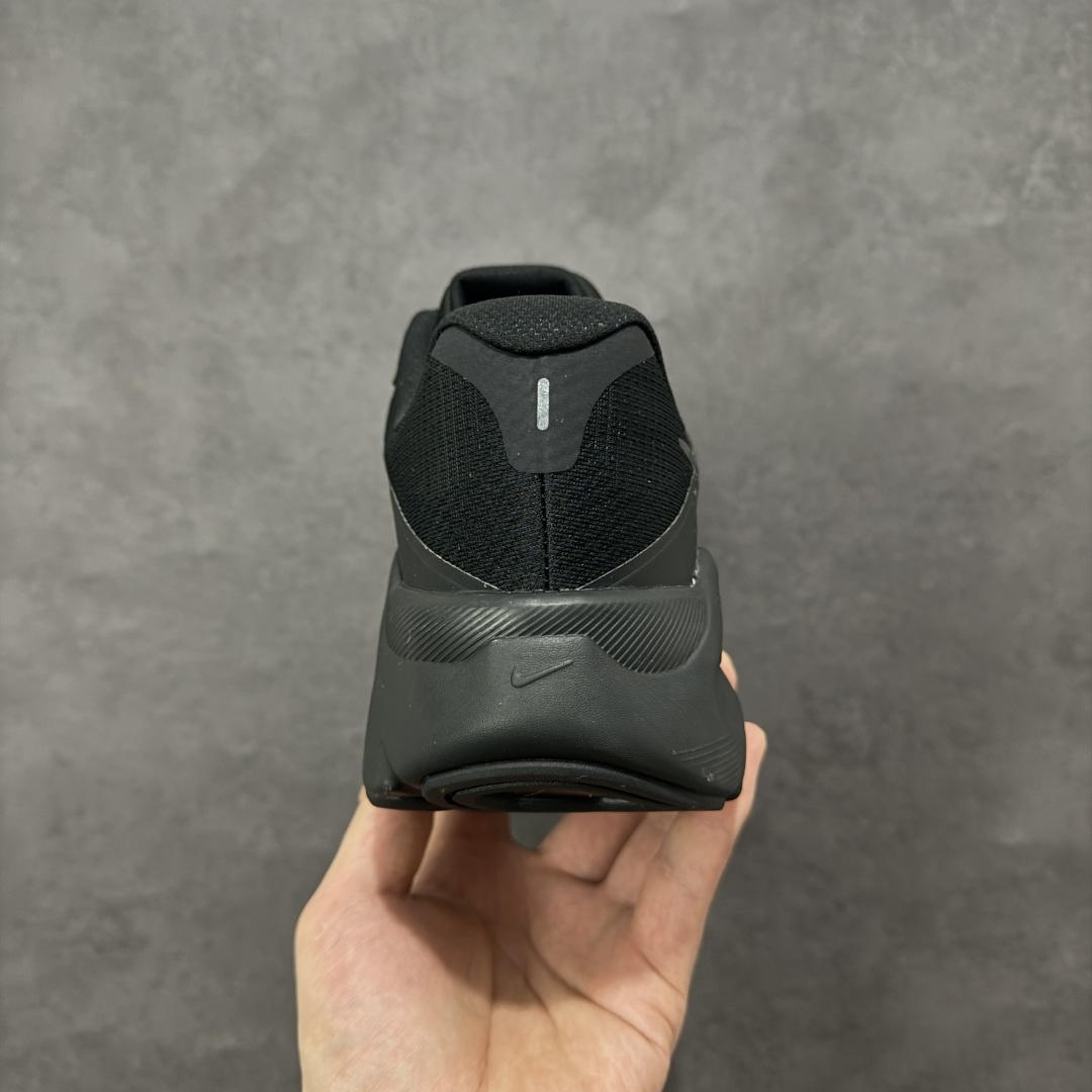 图片[4]-【公司级】Nike Structure PLUS 轻量跑鞋鞋面采用透气工程网眼材质制作。登月 鞋身整体轻盈舒适透气,耐克 简约风格，让日穿的穿搭更时尚。前掌搭载Air Zoom气垫，中底采用泡棉减震科技 货号：HQ3048-102 尺码：40-45-选品中心