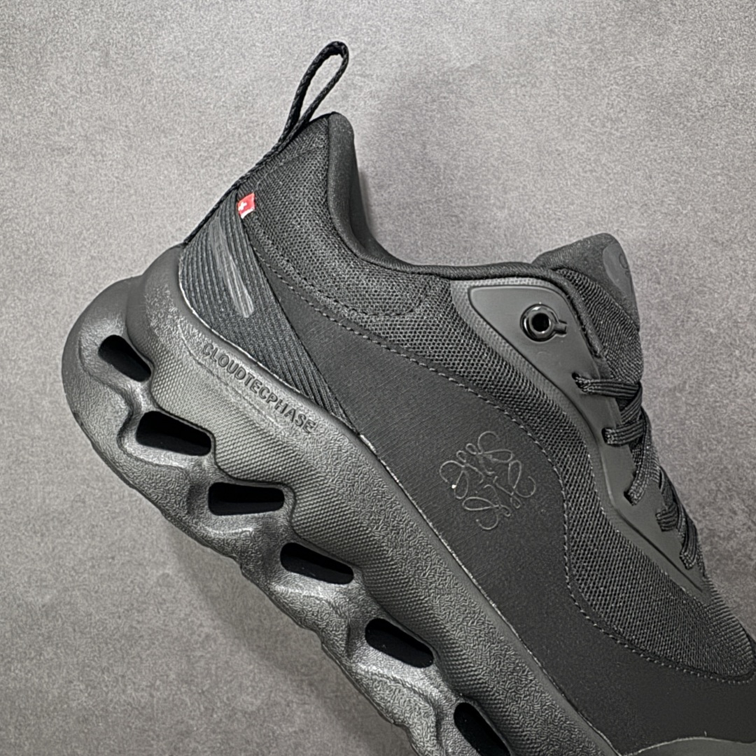 图片[6]-【公司级】On昂跑 LOEWE 系列低帮轻量舒适多功能休闲运动鞋 采用工程飞织网布组合再生聚酯纤维鞋面材质搭载独家隐藏速度中板 镂空CloudTec科技 泡棉缓震中底 黑科技跑出圈的时尚运动新宠 货号：3ME10696668 尺码：36-47带半码-选品中心