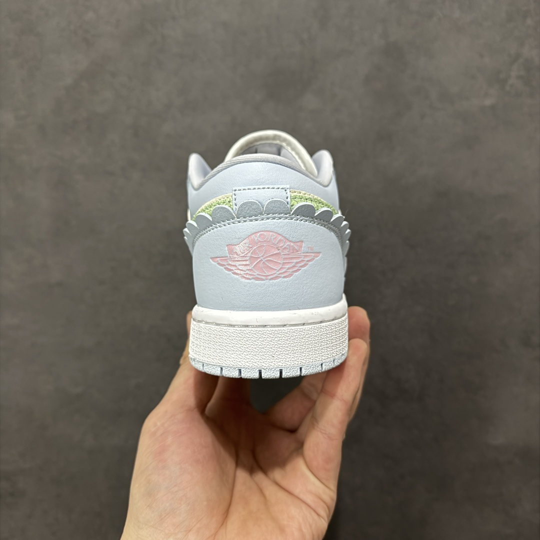 图片[4]-【K版纯原】Air Jordan AJ1 Low 低帮 IB7113-403 全新流水线出品 市场第二梯队最强版 全部原鞋开发 原楦原纸板开发 全鞋电脑针车 原厂内置全掌气垫 原盒内在原标 唯一Zp原版鞋带绑法 免检产品 全新2022版型 全头层皮料 完美零毛边处理 原厂配置全掌气垫 价格定位良心 新配色陆续出货 尺码：36-46-选品中心