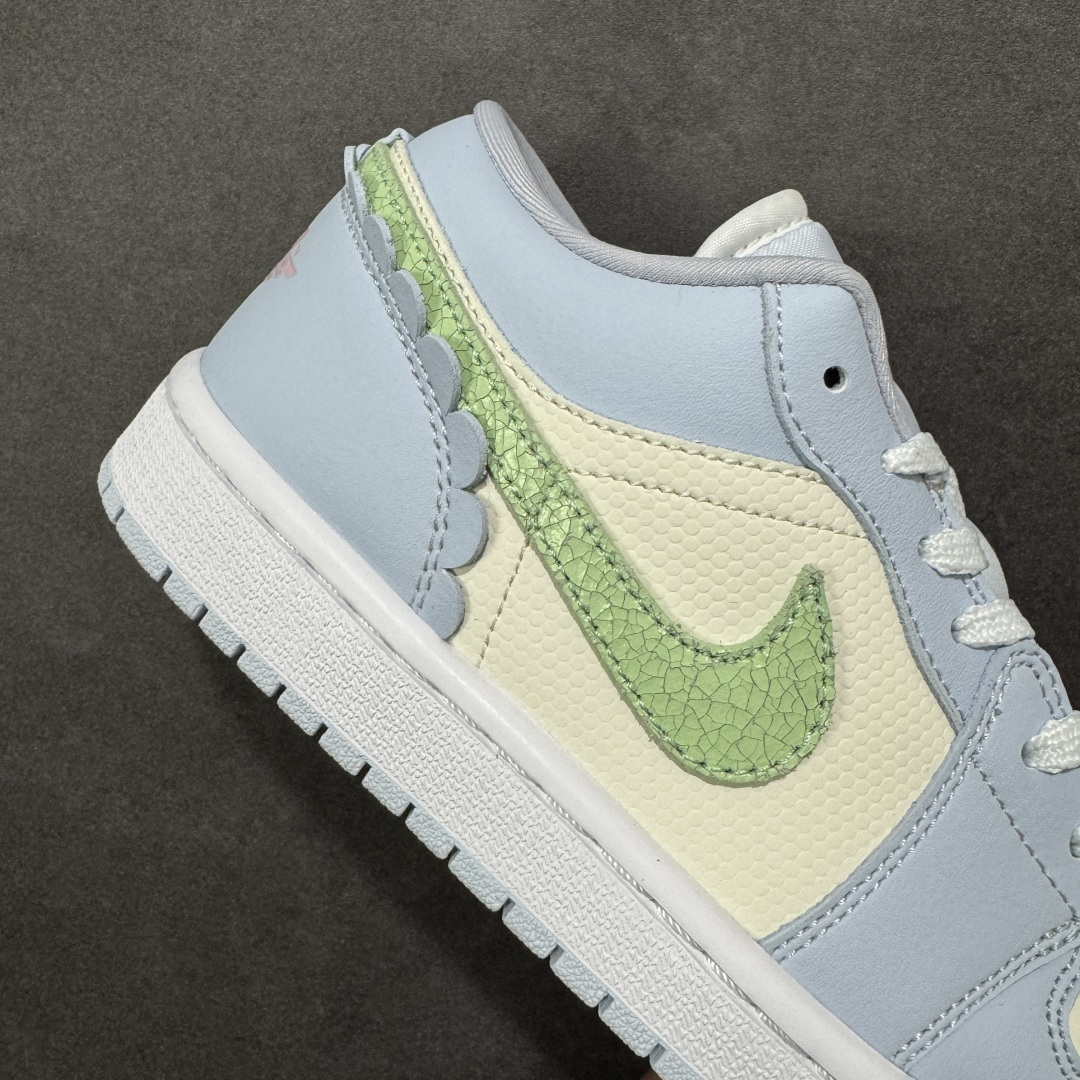 图片[6]-【K版纯原】Air Jordan AJ1 Low 低帮 IB7113-403 全新流水线出品 市场第二梯队最强版 全部原鞋开发 原楦原纸板开发 全鞋电脑针车 原厂内置全掌气垫 原盒内在原标 唯一Zp原版鞋带绑法 免检产品 全新2022版型 全头层皮料 完美零毛边处理 原厂配置全掌气垫 价格定位良心 新配色陆续出货 尺码：36-46-选品中心