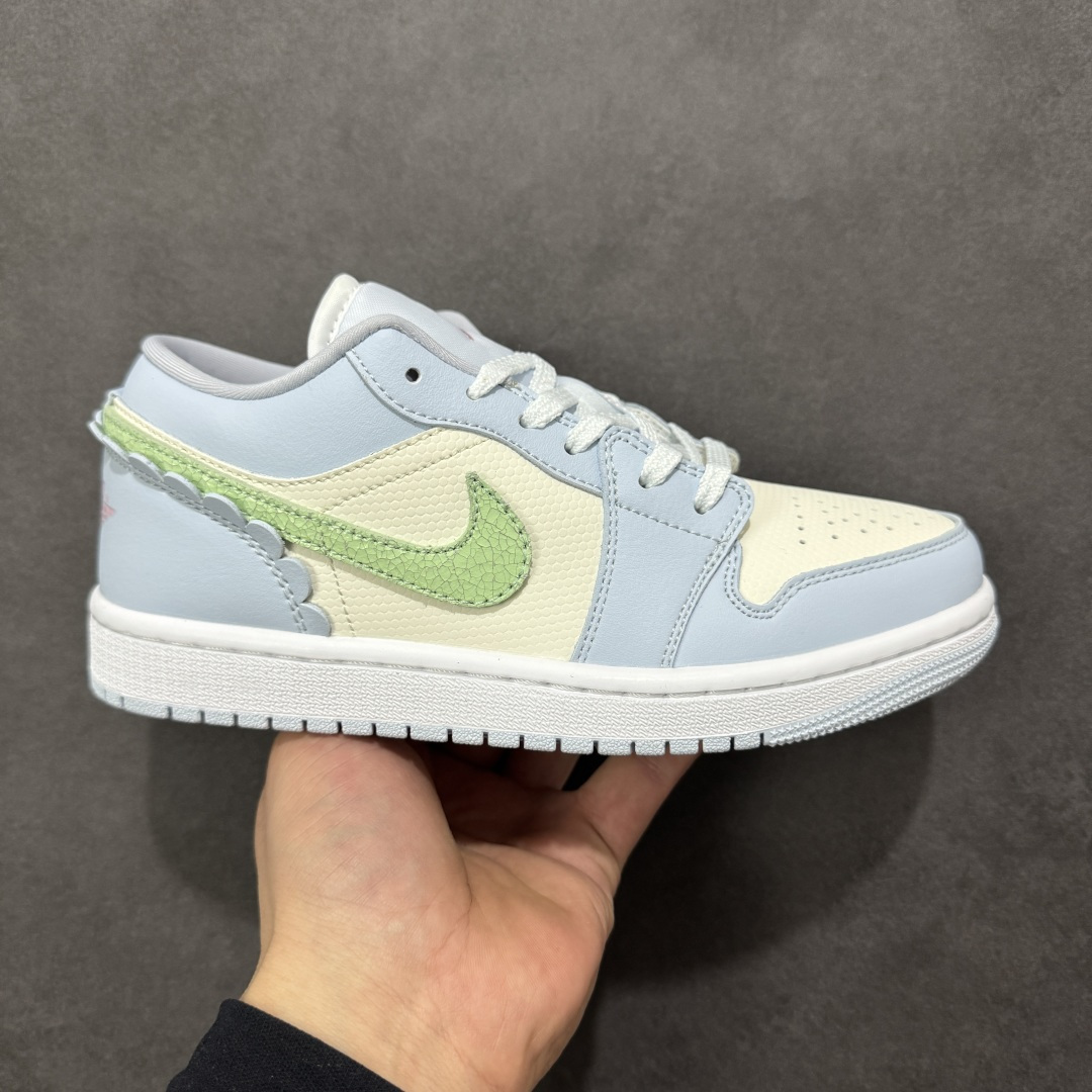 【K版纯原】Air Jordan AJ1 Low 低帮 IB7113-403 全新流水线出品 市场第二梯队最强版 全部原鞋开发 原楦原纸板开发 全鞋电脑针车 原厂内置全掌气垫 原盒内在原标 唯一Zp原版鞋带绑法 免检产品 全新2022版型 全头层皮料 完美零毛边处理 原厂配置全掌气垫 价格定位良心 新配色陆续出货 尺码:36-46-选品中心