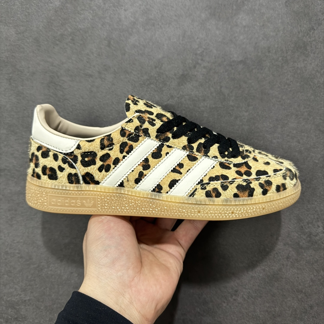 【公司级】Ad Handball Spezial 复古单品 阿迪达斯经典款复古休闲板鞋 #原厂原档案开发出品 皮料切割干净无任何毛边 鞋型细节完美 超高清洁度 货号：KI6678 尺码：36 36.5 37 38 38.5 39 40 40.5 41 42 42.5 43 44 45-选品中心