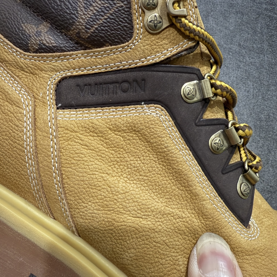 图片[4]-【佛山超A版】Louis Vuitton 路易威登 2026春夏新品 专柜主打最新款 LV REMIX 系带德比鞋 硬货上新 代购级别 高级感十足 国内外博主刷爆的一款，复古又时髦 上脚美炸了！官网主推款★ 鞋面：原版特定小牛皮 内里： 进口水染牛皮 大底：原版开模定制防滑大底 跟高：4.5cm 尺码： 男款39-45-选品中心