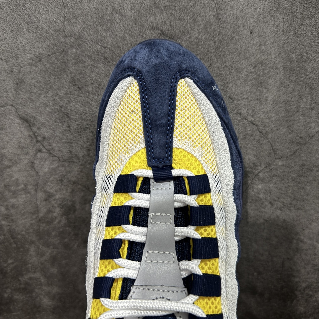 图片[5]-【顶级芯片版】Eric Koston x Nike Air Max 95 \”Obsidian and Speed Yellow\” 蓝白 货号：HQ8492-400 顶级版 开发数月 原版开发 多道QC质检 鞋型完美复刻 原厂级别工艺 正确色卡 正确气垫蓝光 正确大底 独家私模 采用进口头层牛皮拼接 定位高端市场 行业标杆工艺 尺码：40 40.5 41 42 42.5 43 44 44.5 45 46-选品中心