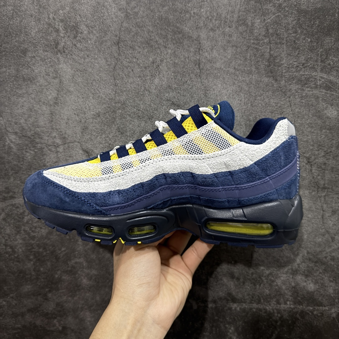 图片[2]-【顶级芯片版】Eric Koston x Nike Air Max 95 \”Obsidian and Speed Yellow\” 蓝白 货号：HQ8492-400 顶级版 开发数月 原版开发 多道QC质检 鞋型完美复刻 原厂级别工艺 正确色卡 正确气垫蓝光 正确大底 独家私模 采用进口头层牛皮拼接 定位高端市场 行业标杆工艺 尺码：40 40.5 41 42 42.5 43 44 44.5 45 46-选品中心