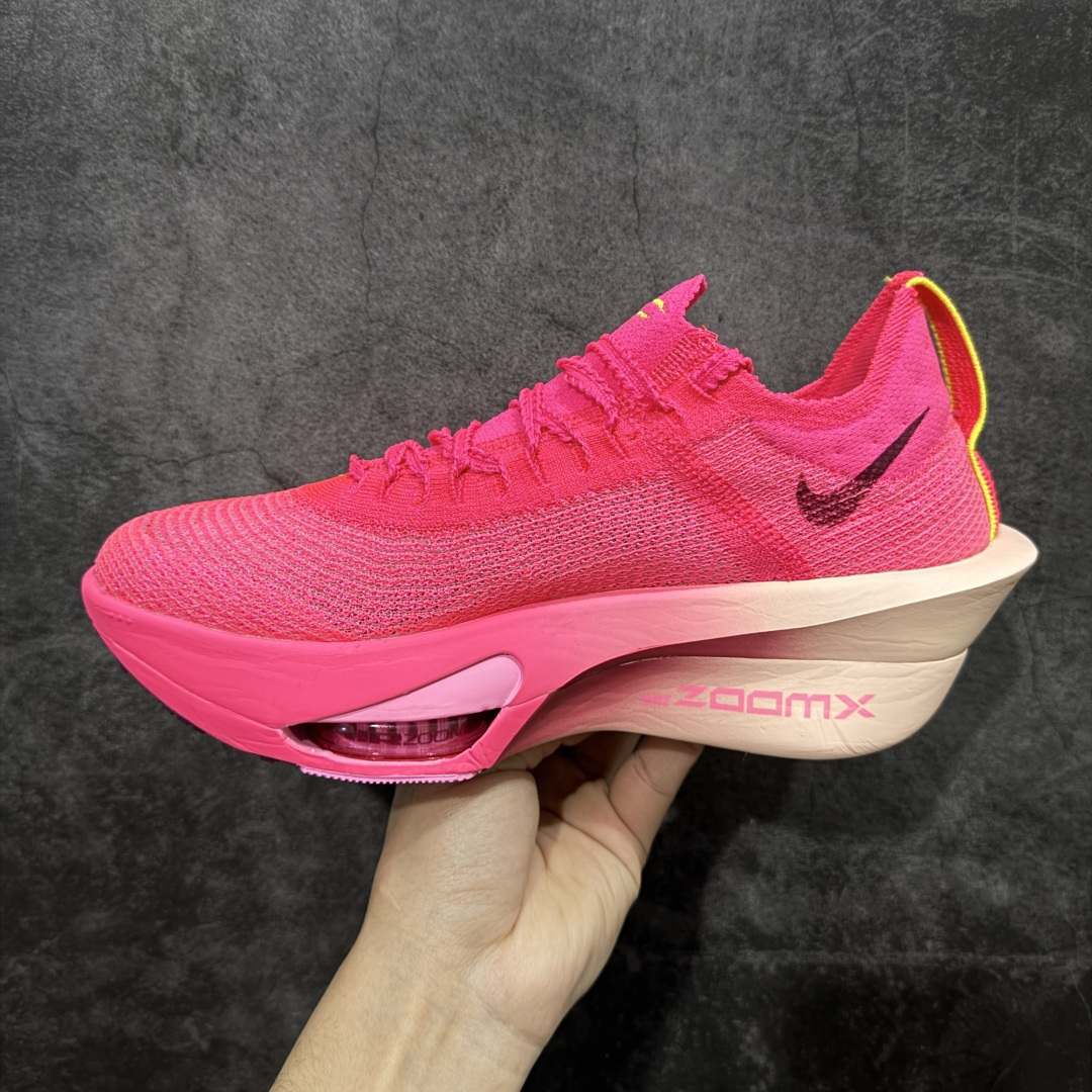 图片[2]-【碳科技纯原】Nk Zoom AlphaFly Next% 4 阿尔法飞行4代 2025年全新超级马拉松全掌碳板跑鞋 FD8315-601  市场顶级版本 跑鞋第一梯队 专业跑鞋‼️ 原标原盒 全掌真碳版 真Zoom X气垫 配件齐 有配正确配套防尘布袋 真材实料 假一赔十‼️ 正确大底刷漆（鞋底部分黑色刷漆有裂纹） 鞋款搭载两个Airzoom缓震配置，全掌型碳纤维板，缔造出色推进感；中底ZoomX 泡绵从后跟延伸至鞋头，超强回弹性 💪🏻 空气动力学造型则依然保留。前掌采用镂空设计，让鞋底的碳板配置得以可视化 造型更具未来感。   尺码：36 36.5 37.5 38 38.5 39 40 40.5 41 42 42.5 43 44 44.5 45-选品中心