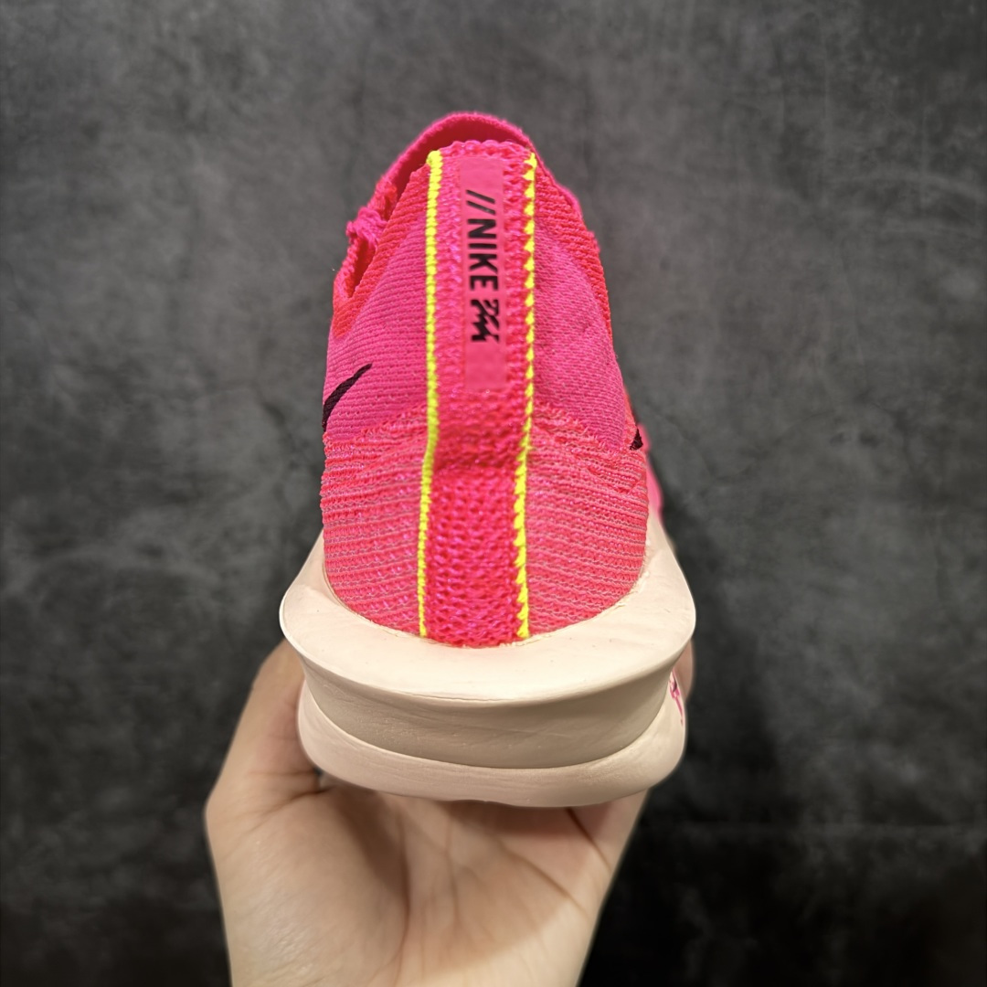 图片[4]-【碳科技纯原】Nk Zoom AlphaFly Next% 4 阿尔法飞行4代 2025年全新超级马拉松全掌碳板跑鞋 FD8315-601  市场顶级版本 跑鞋第一梯队 专业跑鞋‼️ 原标原盒 全掌真碳版 真Zoom X气垫 配件齐 有配正确配套防尘布袋 真材实料 假一赔十‼️ 正确大底刷漆（鞋底部分黑色刷漆有裂纹） 鞋款搭载两个Airzoom缓震配置，全掌型碳纤维板，缔造出色推进感；中底ZoomX 泡绵从后跟延伸至鞋头，超强回弹性 💪🏻 空气动力学造型则依然保留。前掌采用镂空设计，让鞋底的碳板配置得以可视化 造型更具未来感。   尺码：36 36.5 37.5 38 38.5 39 40 40.5 41 42 42.5 43 44 44.5 45-选品中心
