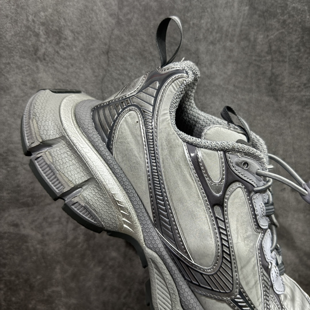 图片[7]-【XA版本】BALENCIAGA 3XL Sneakers 巴黎世家十代网布系带低帮走秀复古老爹鞋 全套原纸板楦头开发 最原汁原味的灵魂版型 全鞋荧光划线卡点 胶水把控整洁度追求极致完美 每一双都是工艺品 多重QC质检 超越公司货的品控标准 实实在在的免检产品 原盒原配 正确字体电绣 粗细、位置、大小正确 侧边TPU 透气孔匹配意产原版 正确分离大底 TPU软底 原版一致大底LOGO 立体感十足 原厂皮料水洗做旧 采购原厂网纱 不含皮革 网布材料和聚氨酯 磨损效果 鞋头边缘和后帮 Balenciaga 徽标 鞋面和后跟凸印尺码 鞋舌 3XL 橡胶品牌标识和反光细节 鞋帮拉袢和鞋舌拉祥 配反光细节 备用鞋带在鞋履前侧 可在穿着前取下 便于不同造型搭配 偏大一码 尺码：35-40-选品中心