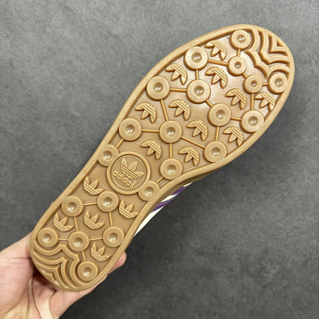 图片[9]-【定制版】adidas SAMBA OG F马年联名款 德训鞋 大厂纯原品质出货 超高清洁度 细节完美 舒适百搭 低帮休闲板鞋 男女同款 货号 ZH2597 尺码：36 36.5 37.5 38 38.5 39 40 40.5 41 42 42.5 43 44 45-选品中心