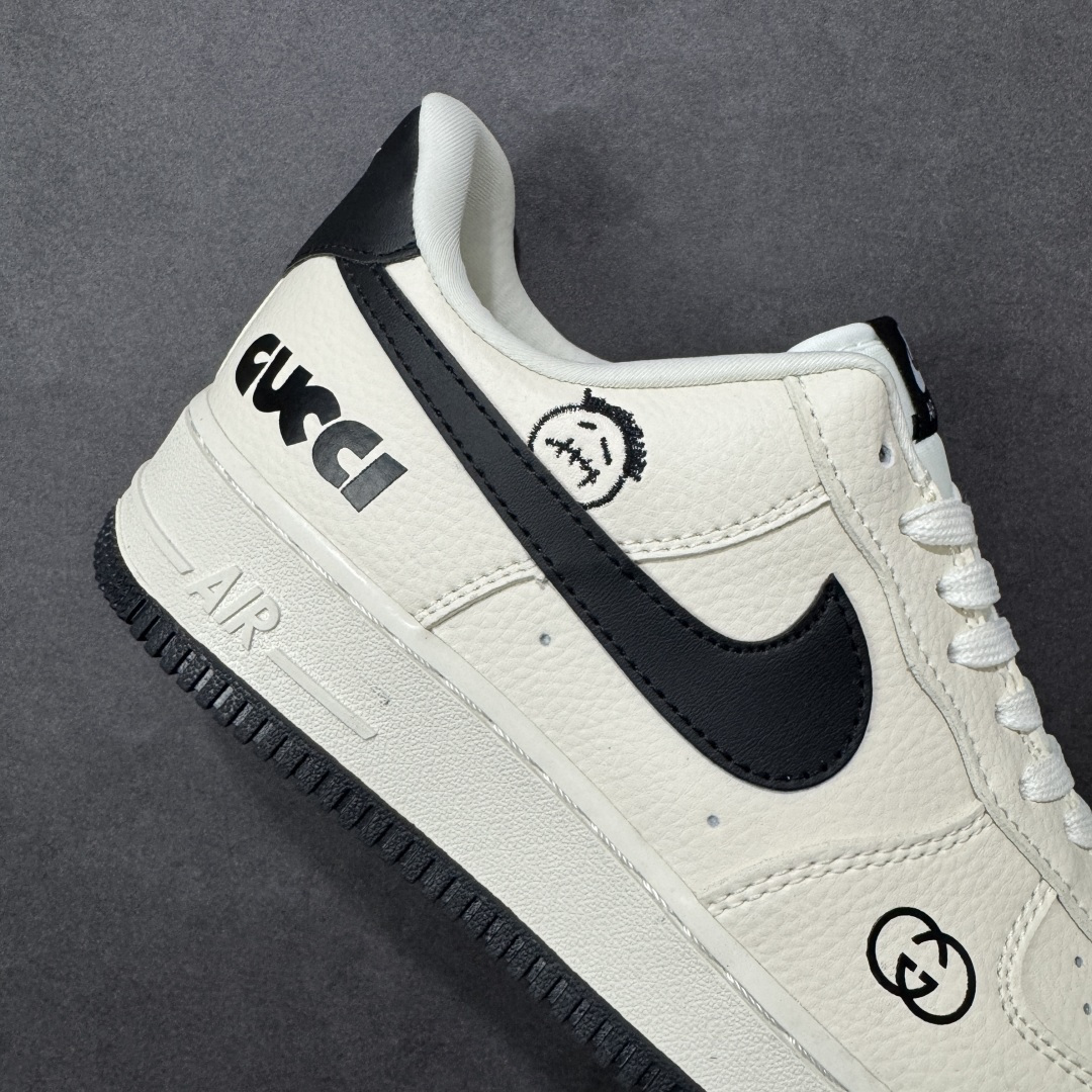 图片[6]-【定制版】Nike Air Force 1\’07 Low 奶白撞黑 空军一号低帮休闲板鞋  #原楦头原纸板 高端定制鞋盒 原厂鞋底 超高清洁度 细节完美 货号：LD1999-018  尺码：36 36.5 37.5 38 38.5 39 40 40.5 41 42 42.5 43 44 44.5 45-选品中心