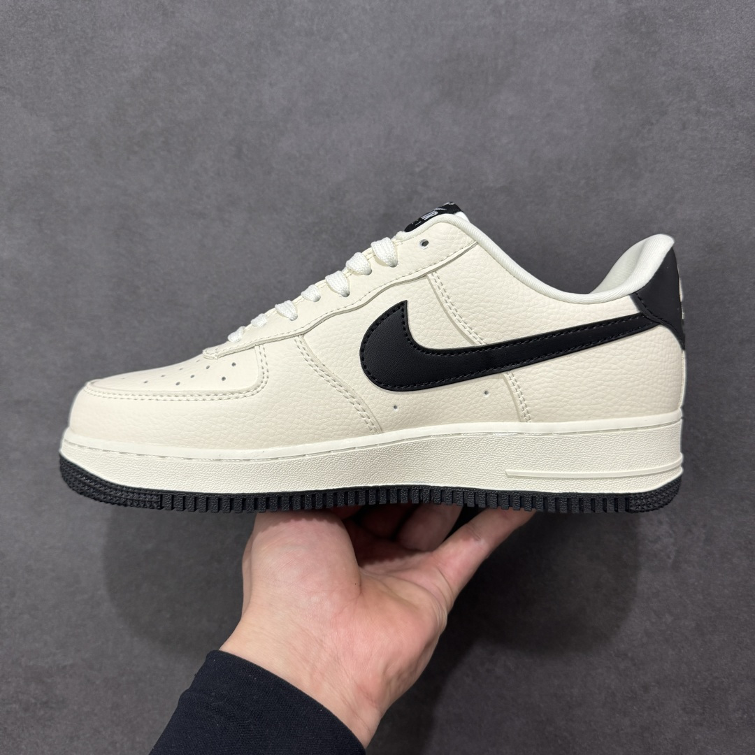 图片[2]-【定制版】Nike Air Force 1\’07 Low 奶白撞黑 空军一号低帮休闲板鞋  #原楦头原纸板 高端定制鞋盒 原厂鞋底 超高清洁度 细节完美 货号：LD1999-018  尺码：36 36.5 37.5 38 38.5 39 40 40.5 41 42 42.5 43 44 44.5 45-选品中心