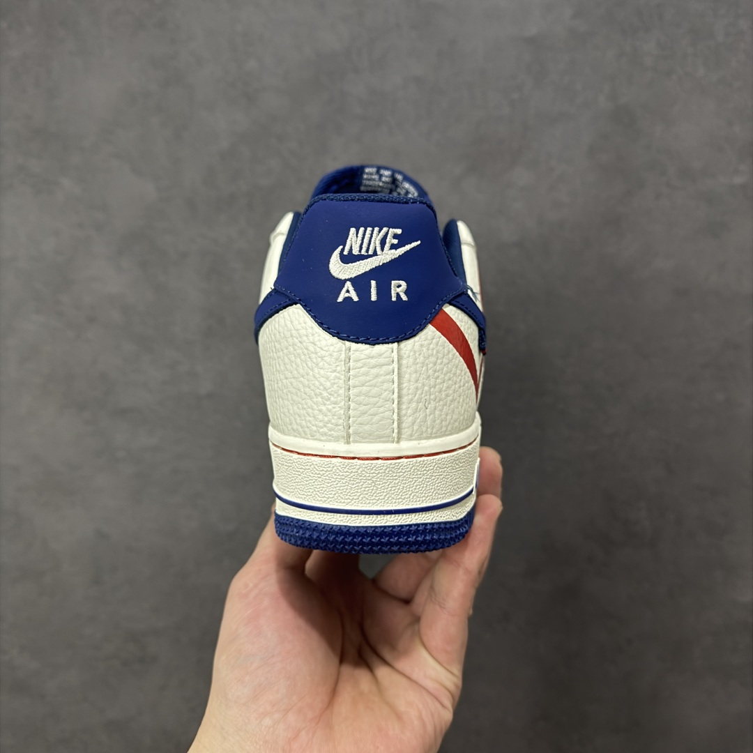 图片[4]-【定制版】公司级NIke Air Force 1 \’07 Low “alo联名–奶白红蓝” 空军一号低帮 运动鞋 休闲鞋 折边针车 工艺难度大 原楦头原纸板 高端定制鞋盒 原厂鞋底 超高清洁度 细节完美 货号：XY9025-011 尺码：36 36.5 37.5 38 38.5 39 40 40.5 41 42 42.5 43 44 44.5 45-选品中心
