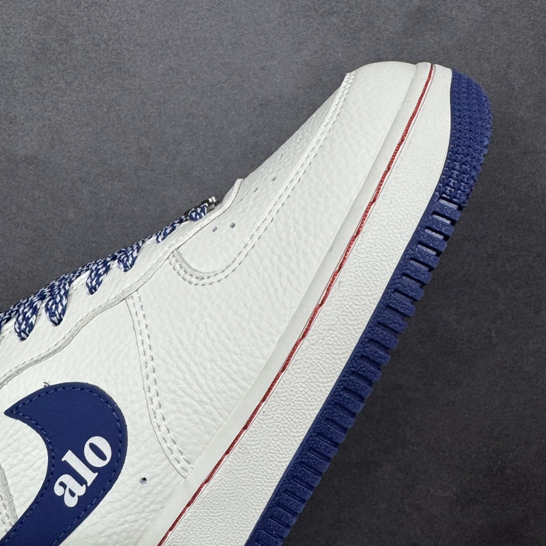 图片[5]-【定制版】公司级NIke Air Force 1 \’07 Low “alo联名–奶白红蓝” 空军一号低帮 运动鞋 休闲鞋 折边针车 工艺难度大 原楦头原纸板 高端定制鞋盒 原厂鞋底 超高清洁度 细节完美 货号：XY9025-011 尺码：36 36.5 37.5 38 38.5 39 40 40.5 41 42 42.5 43 44 44.5 45-选品中心