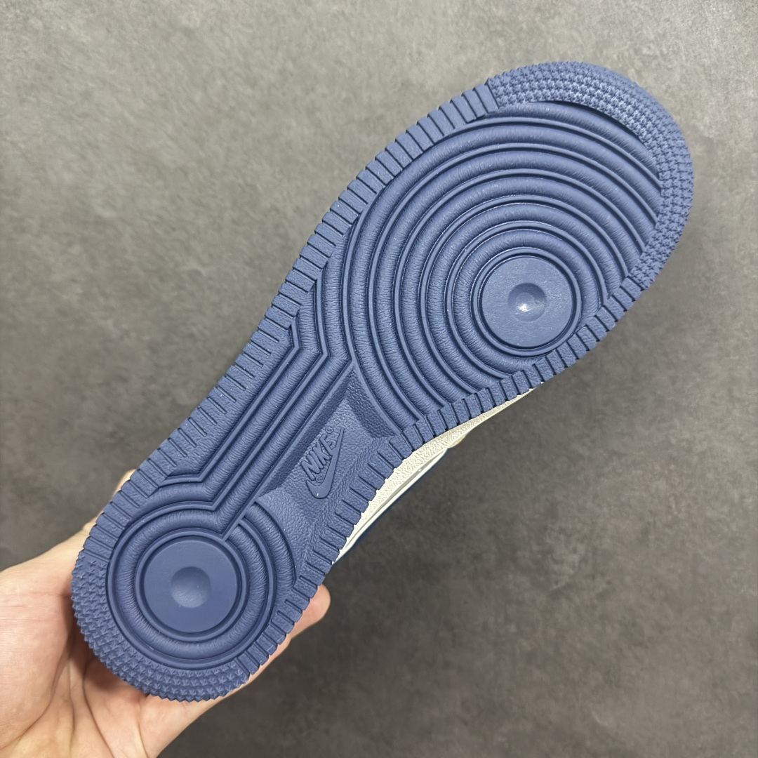图片[9]-【定制版】Nike Air Force 1\’07 Low 马年限定 空军一号低帮休闲板鞋  #原楦头原纸板 高端定制鞋盒 原厂鞋底 超高清洁度 细节完美 货号：HT5088-623  尺码：36 36.5 37.5 38 38.5 39 40 40.5 41 42 42.5 43 44 44.5 45-选品中心