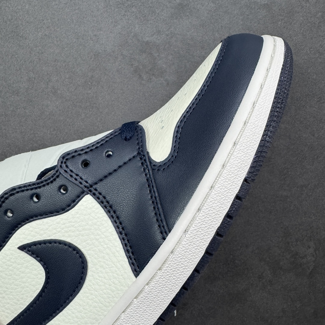 图片[5]-【H11版本】耐克Nike Air Jordan 1 Retro High OG AJ1代经典复古经典高帮百搭文化篮球鞋 555088-140 公司级真标半码制#原档案原数据开发版型#采用荔枝纹头层皮革鞋面材质#原厂立体填充鞋舌海绵#中底注胶孔及缜密中底拉帮工艺#原数据开发模具大底 尺码： 35.5 36 36.5 37.5 38 38.5 39 40 40.5 41 42 42.5 43 44 44.5 45 46 47.5 48.5 编码：H11B290300-选品中心