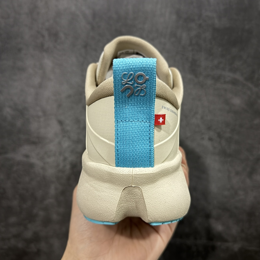 图片[4]-【莞产顶级】LOEWE罗意威 x ON昂跑 联名款 Cloudsolo系列 •原鞋一致橡胶底 原版高弹MD 加爆米花料 •正确后跟小蛮腰 •Logo立体有光泽度 •正确鞋头饱满立体 •鞋舌TPU立体高频 •正确鞋面网布多层厚实材料 •后跟织带高频立体 织带上浆加硬 •正确鞋带头滴胶柔软 •正确鞋垫前薄后厚有弹性（欧奈斯材料，非普通海玻璃） 尺码：36 36.5 37 37.5 38 38.5 39 40 40.5 41 42 42.5 43 44 44.5 45 46（真半码）-选品中心