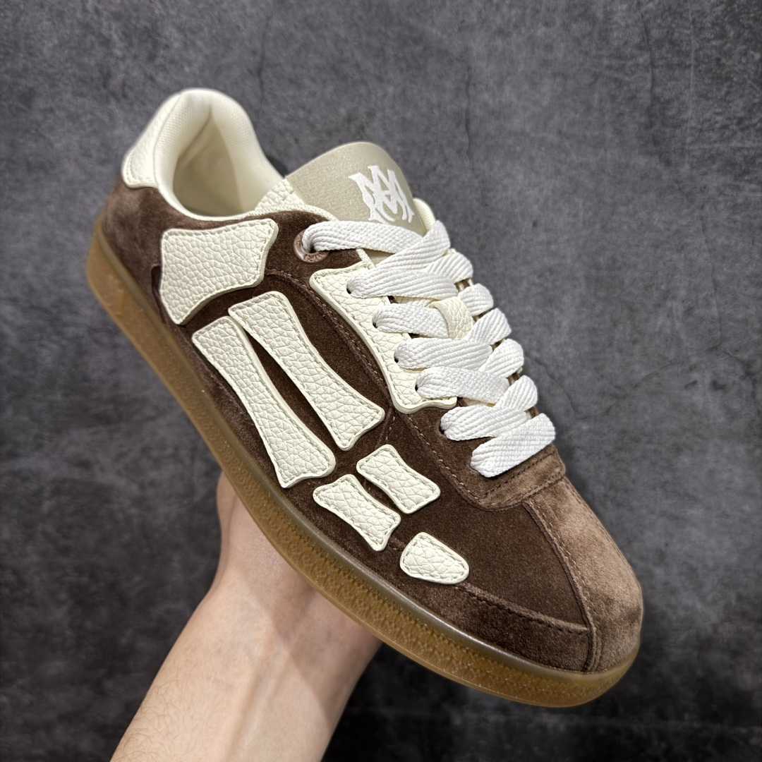 图片[3]-【莞产礼盒版】Amiri 2025 sunset skate情侣款星星鞋骨头德训鞋微面包形体，多层真皮制作的骨头编织图案立体感更强微厚鞋底，反绒皮质拼接，细节丰富，一切元素都拿捏得刚刚好！ 搭配指数高，舒适度和时髦度双双在线！ 面料：认准原版头层牛皮(非市场修面牛皮) 内里：原版内里 鞋底：原版开模鞋底 尺码：39-45（45定制不退不换，39-40备注男女玛）-选品中心