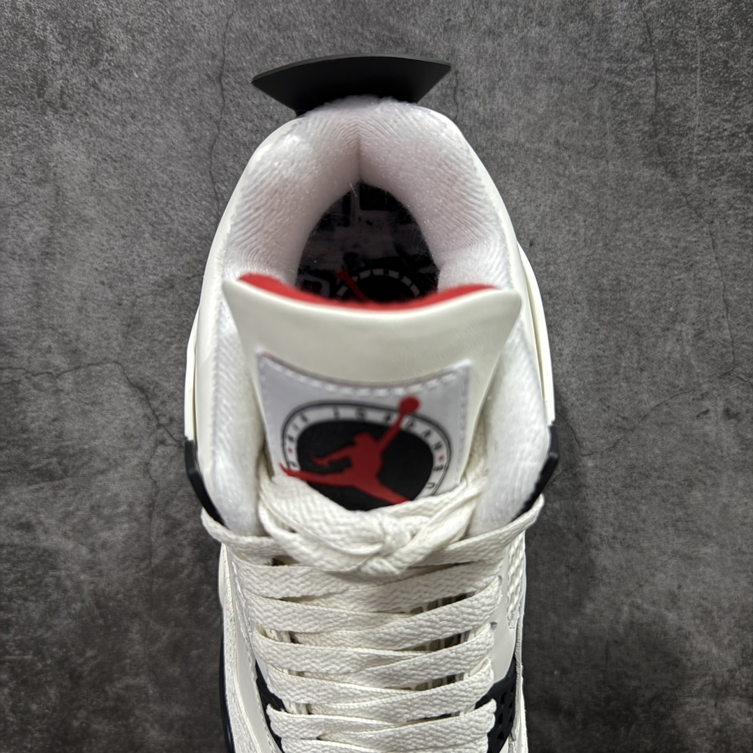 图片[8]-【TK至尊版】Air Jordan 4 Retro \”Flight Club\” AJ4 乔4飞行俱乐部 IM4002-100 原汁原味完美呈现四代版型 一比一鞋头弧度高度趴度鞋身弧度 原厂麂皮绒皮料材质 数据细节工艺流程均保持公司一致 细节品控鞋型随意秒杀市面版本 原厂TPU网格鞋带扣 正确内里网布 菱角分明不变形无多余毛边 柔软性质感一致于原鞋 原厂织唛标 原厂飞人电绣工艺 独家绑鞋带手法 印刷中底布 四线拉帮 米色美纹纸贴合固定 进口港宝加持 后跟自然饱满 全鞋荧光划线卡点 追求极致完美 每一双都是工艺品 多重QC质检 超越公司货的品控标准 实实在在的免检产品 尺码：40 40.5 41 42 42.5 43 44 44.5 45 46 47.5-选品中心