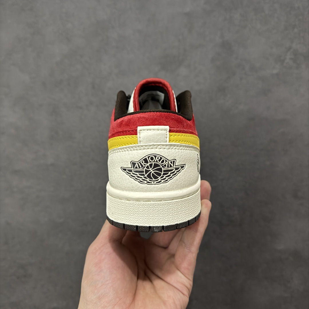 图片[4]-【定制版】Air Jordan 1 Low AJ1 乔1 马年限定 高端定制 低帮复古篮球鞋  #定制皮料 原厂3D打印 定制鞋盒 原楦原纸板 纯正空军版型 内置全掌气垫 货号：JP2026-165  尺码：36 36.5 37.5 38 38.5 39 40 40.5 41 42 42.5 43 44 44.5 45-选品中心